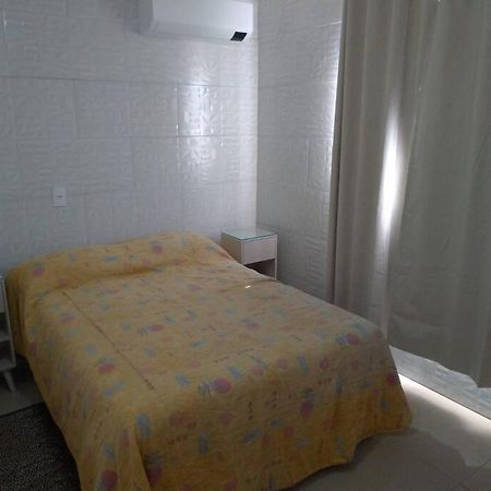 הוילה Casa Agradavel Em Camboriu Com Estacionamento No Patio מראה חיצוני תמונה